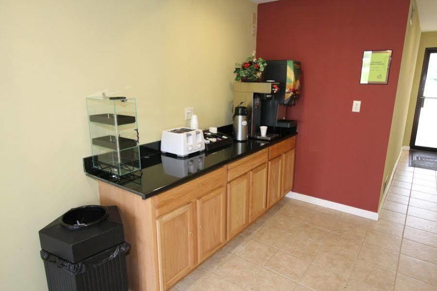 Rodeway Inn Harrisburg Extérieur photo