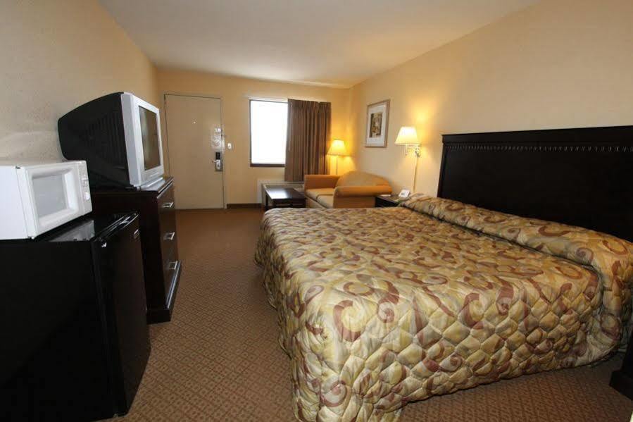 Rodeway Inn Harrisburg Extérieur photo