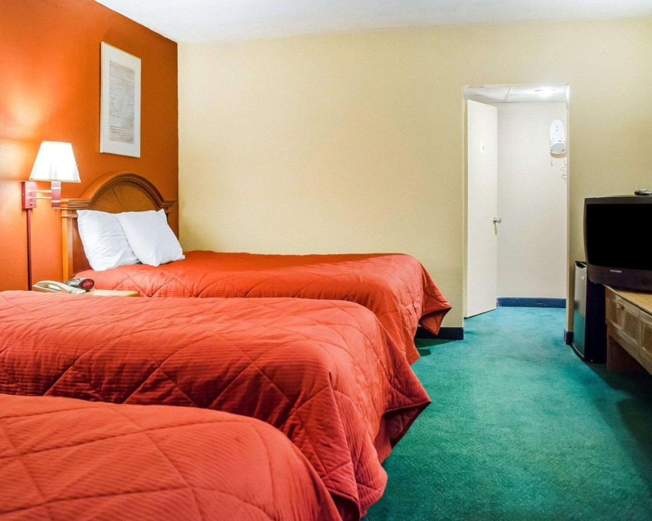 Rodeway Inn Harrisburg Extérieur photo